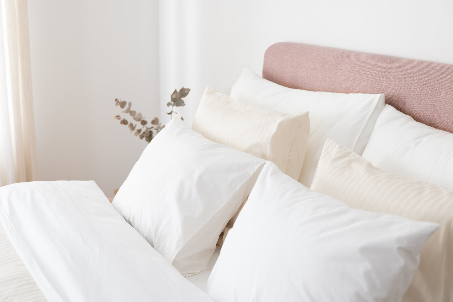 PHB Silky Satin Spilvendrāna Opt. White 50x60