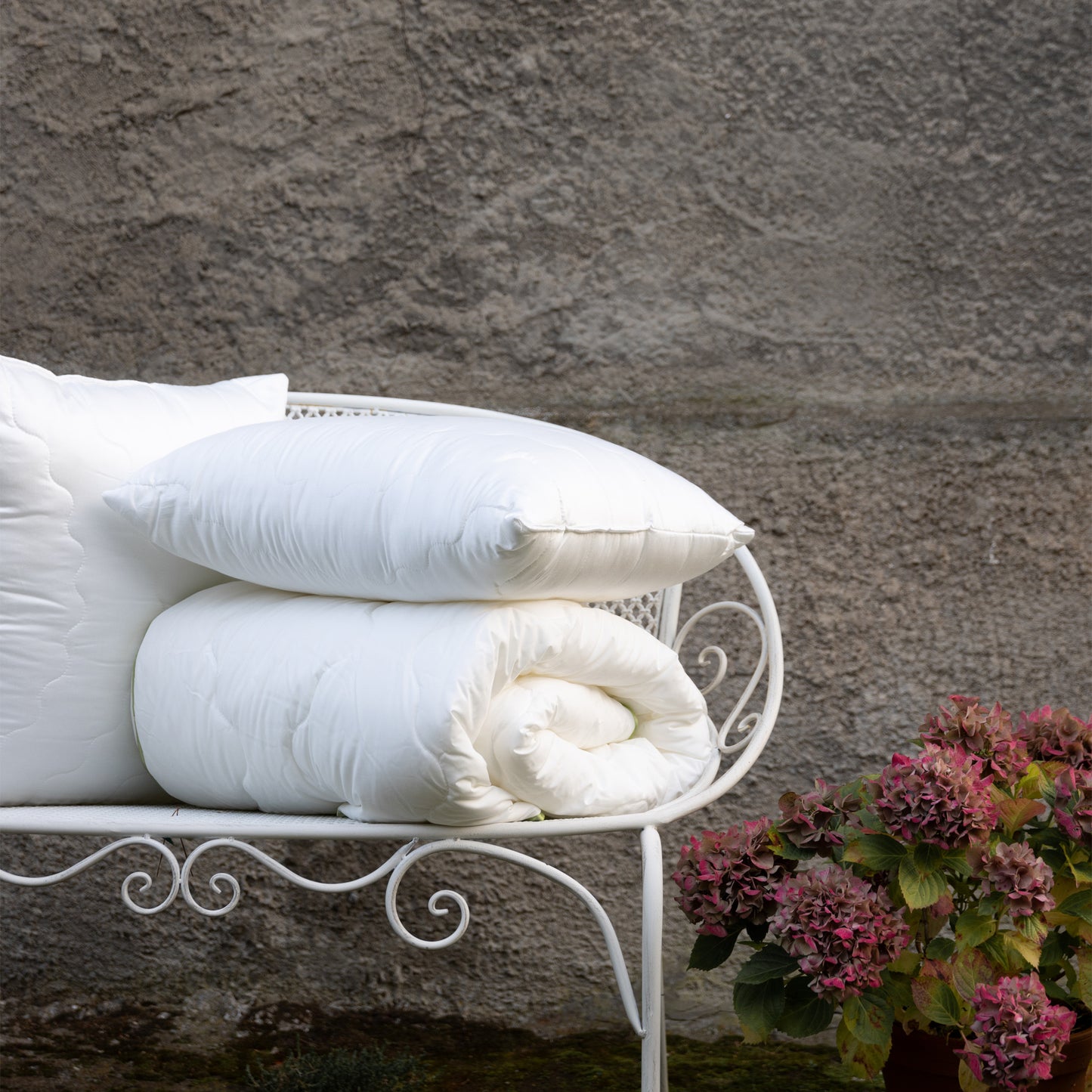 Lux duvet 150x200 + Lux Maxi pillow 50x60 (700g), get Lux Maxi pillow 50x60 (700g) for 1 EUR!